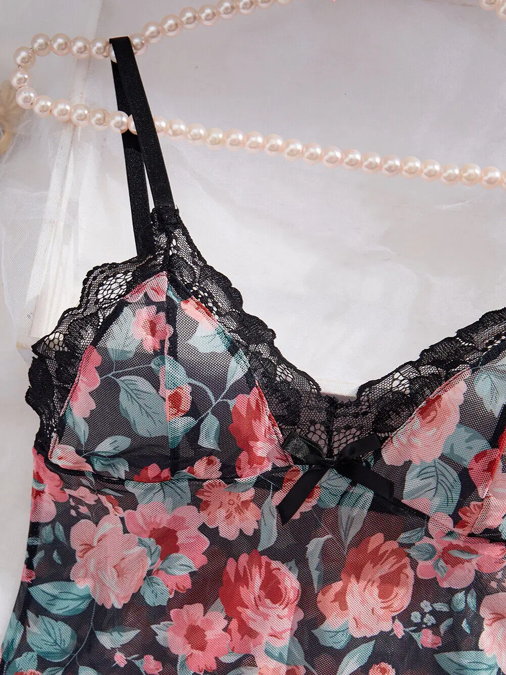 สตรีชุดชั้นในเซ็กซี่ Babydoll ชุดนอนดอกไม้ Rose พิมพ์ตาข่าย Nightdress V คอดูผ่านนุ่ม Chemise ชุดนอน G-String