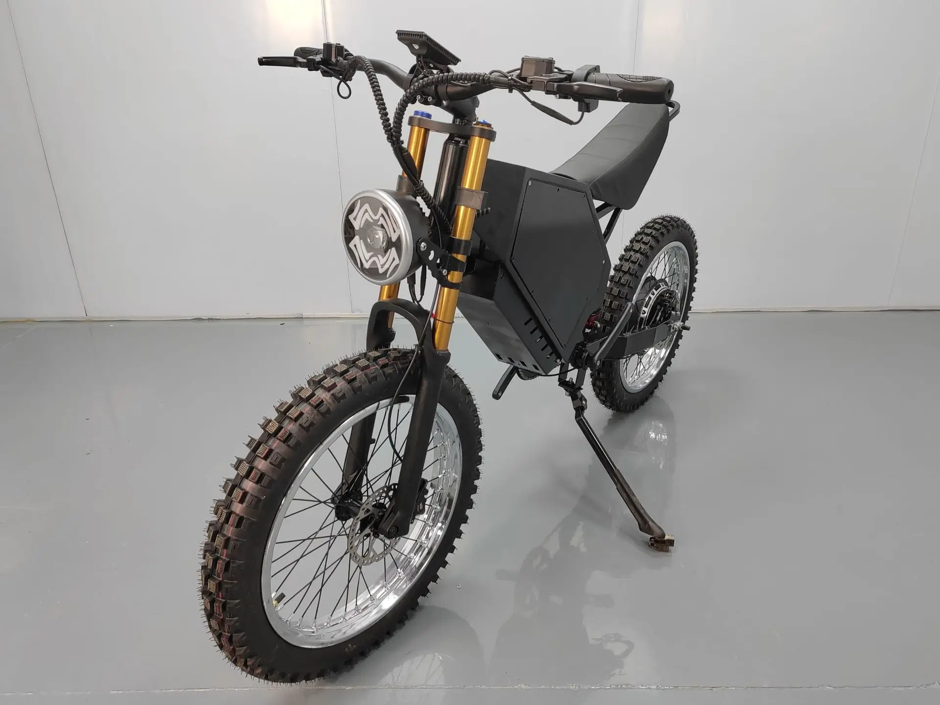 

Competitive Price 1000W/3000W/15000W/8000W/12000W Off-Road Go-Kart Accessories Lithium Battery Electric Dirt Bike Lights Tires