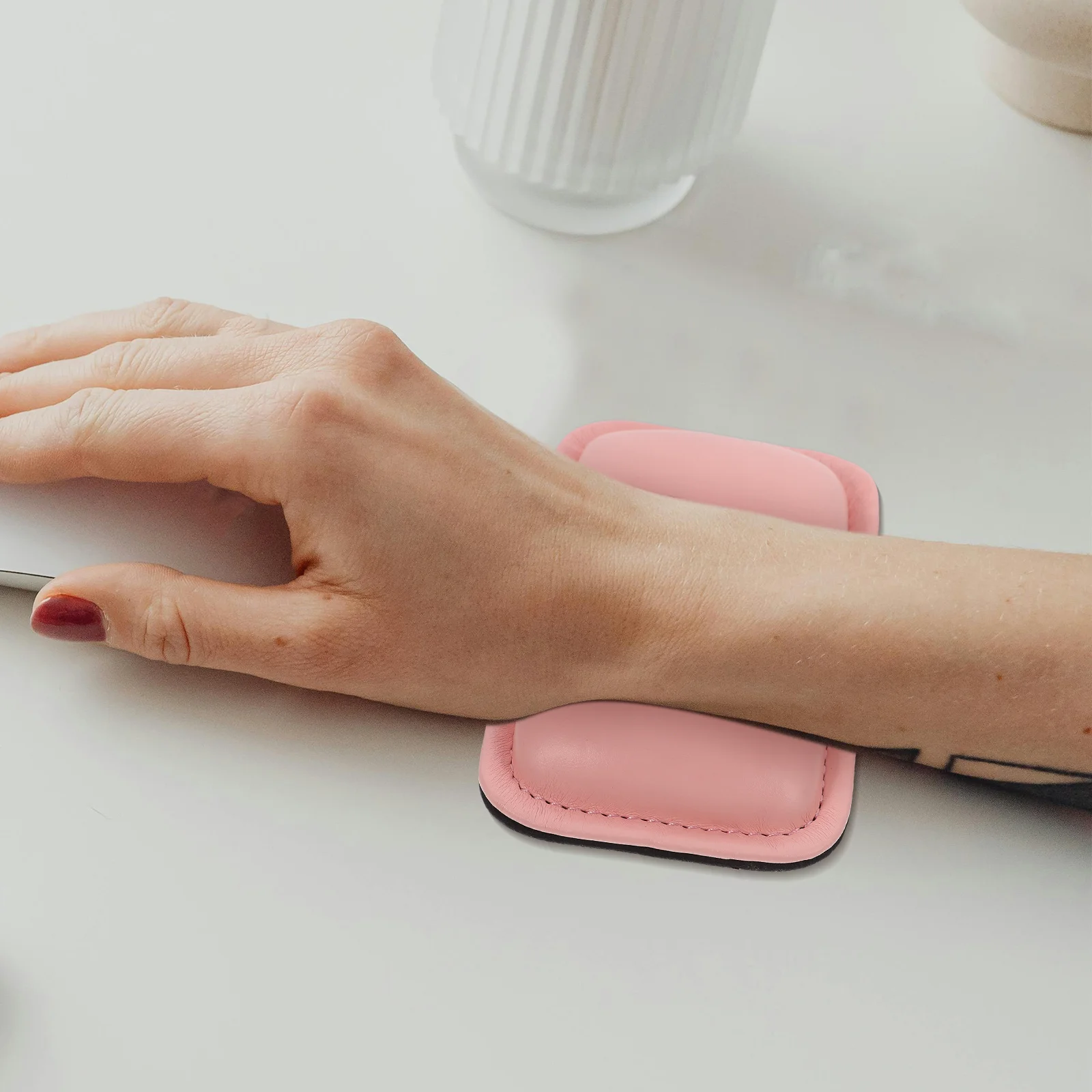 

Подставка для запястья, коврик для мыши, милый мультяшный дизайн для офиса, дома, игр, нескользящая основа, мягкая эргономичная подушка для рук