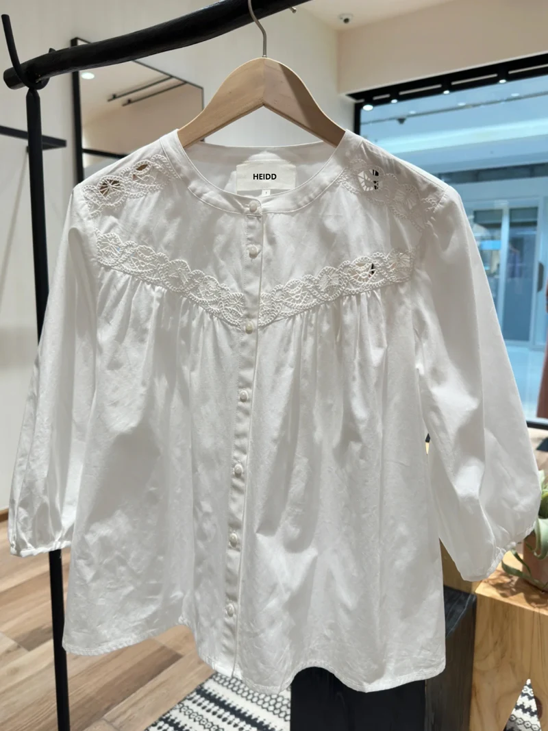 

Elegant White Embroidered Hollow Pattern round Neck Shirt Skirt Set Women's Cotton Breathable Spring Fashion Heidd