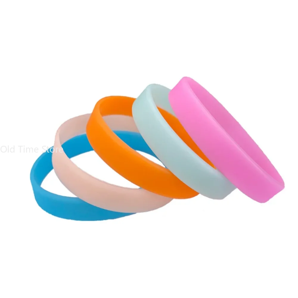 Paw Patrols Wristband High Quality Debossed Silicone Luminous Wristbands Promotional Bracelet Hand Bands Cartoon Figure Gift