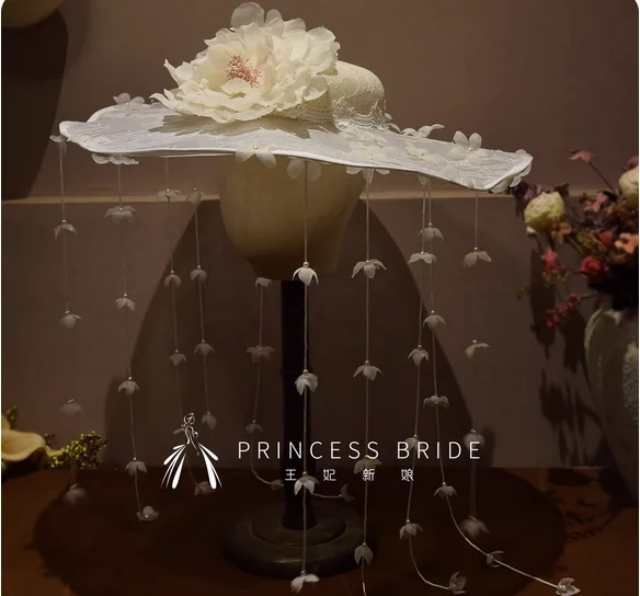 Princess original bride modeling handmade tassel modeling hat wedding photo street shooting catwalk luxury temperament exterior