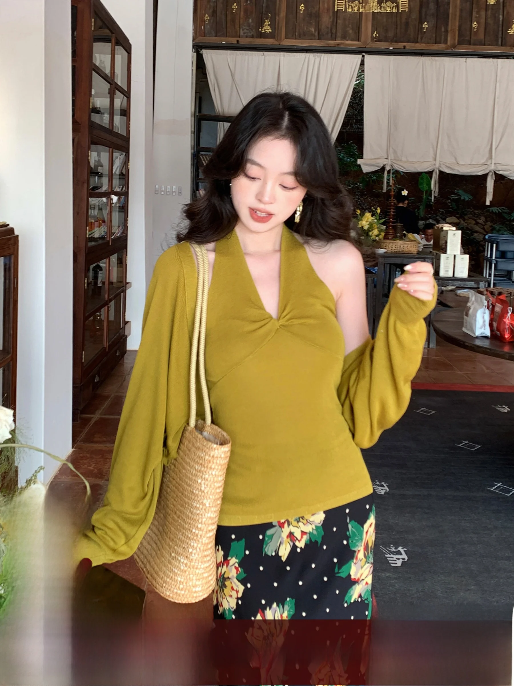 

Mulan Boat SYT Pure Color 100 Days Silk Loose Knitted Cardigan Two-Piece Set Women's Fashion Spring Breathable Long Sleeve V-...