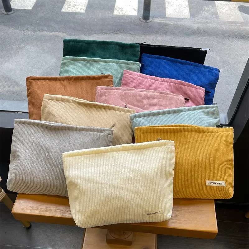 Tas kosmetik korduroi Retro kapasitas besar, tas dompet wanita, tas perlengkapan mandi, tas Organizer riasan perjalanan, tas kosmetik Retro kapasitas besar isi 1 buah