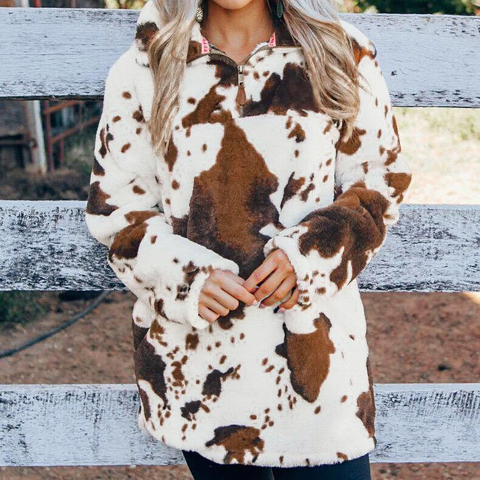 

Autumn And Winter Women's Plush Sweatshirt Fashion Milk Cow Print Hoodies Clothes Thickened Zipper Neck Loose Women's Hoody Top