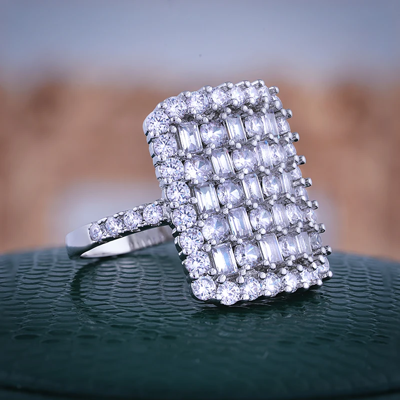 غريب الأشياء امرأة الإكسسوارات خاتم المرأة كامل الماس مربع الزركون الزفاف العروس مجوهرات خاتم الخطوبة افتتاح قابل للتعديل