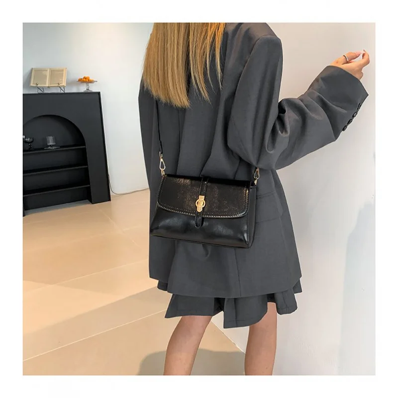 Tas Bahu Wanita Modis Tas Tangan Kulit Selempang Kurir Tas Tangan Wanita Merek Mewah Desain Klasik Elegan Tahan Lama