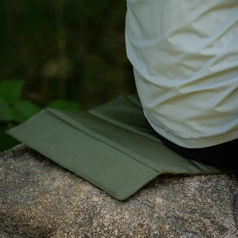 Portable Waterproof Picnic Mat Moisture-proof Mat Camping Thickened Outdoor Beach Sitting Pad Travel Folding Seat Cushion