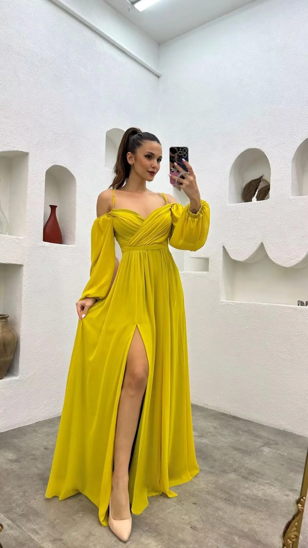 فساتين وصيفة الشرف بأكمام طويلة بدون أكتاف لحفلات الزفاف شق شيفون أشرطة سباغيتي فساتين لحضور الحفلات الموسيقية فستان سهرة بطيات على شكل حرف A