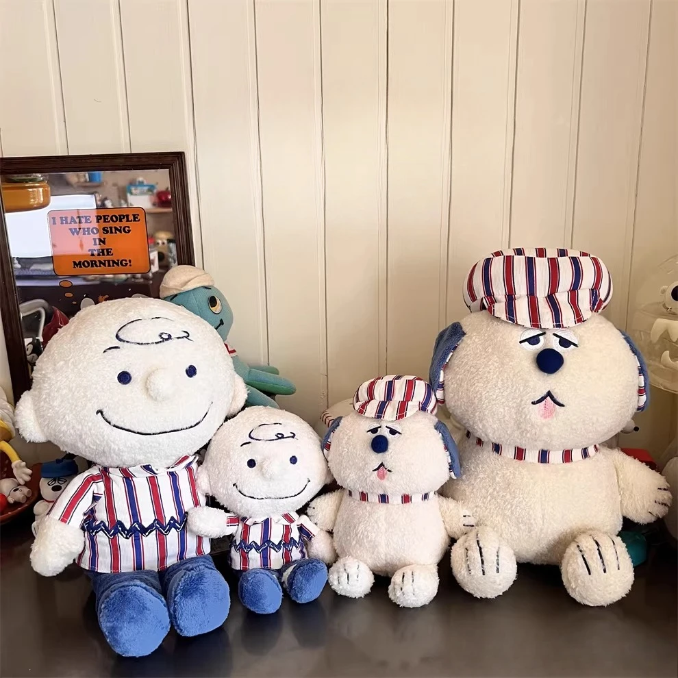 

Плюшевый брелок Снупи 2024, брелок Чарли Браун в бретонскую полоску, милый мультяшный подарок в морском стиле, мягкий плюшевый талисман для сумки для фанатов