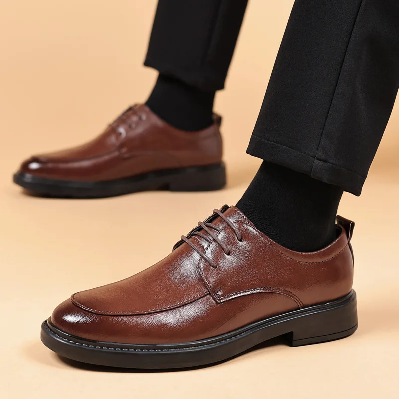 Nowe męskie buty formalne Oryginalne skórzane modne buty do sukienki Męskie włoskie buty biznesowe Biuro Ślub Jednokolorowe sznurowane buty — zdjęcie 5
