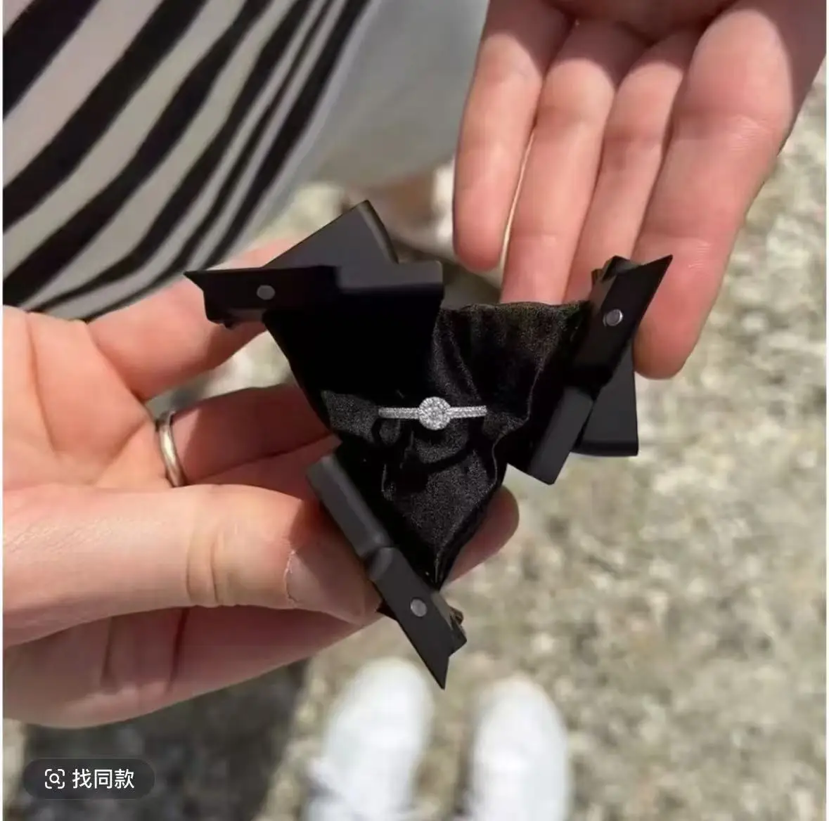 مكعبات ديناميكية صندوق خاتم تشوه ميكانيكي صندوق مجوهرات اقتراح صندوق ألعاب مفاجأة إبداعية لهدايا الصديقة الجديدة