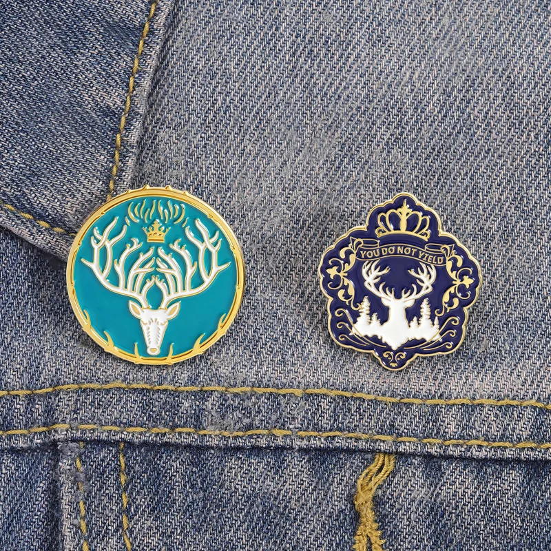 Pines Creative Geometric Patterns Deer Animal Badges Accessories Decorative Pins Alloy Baked Paint Brooches Badges on Backpack