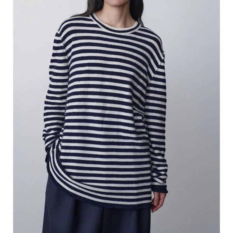 

Cashmere Reverse Top Navy Blue Striped T-shirt Loose Round Neck Raw Edge Seam Sweater for Women