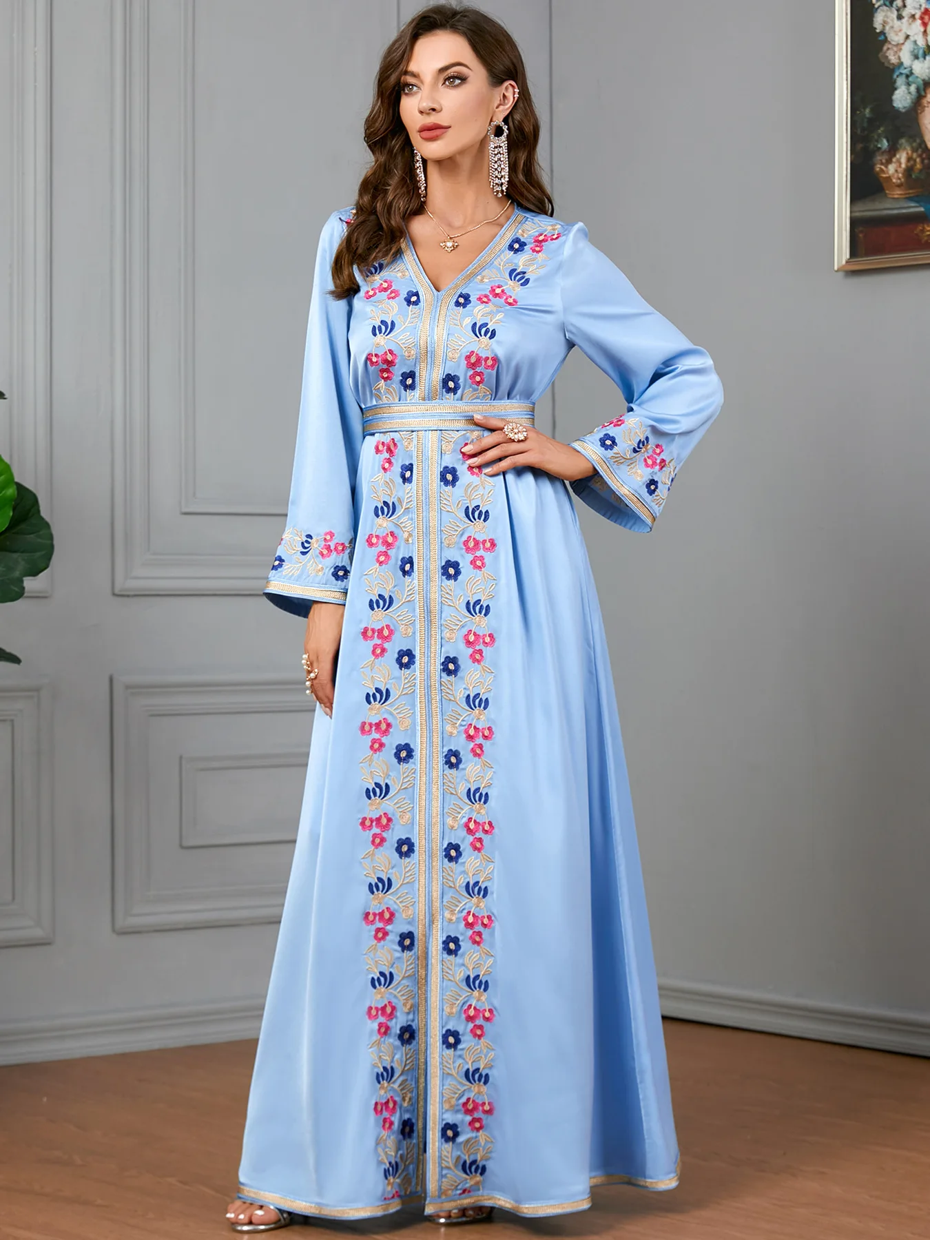 Autumn Embroidery Dress for Women Muslim Jalabiya Abaya V Neck Lace-up Long Dresses Woman Kimono Robe Moroccan Caftan Vestidos