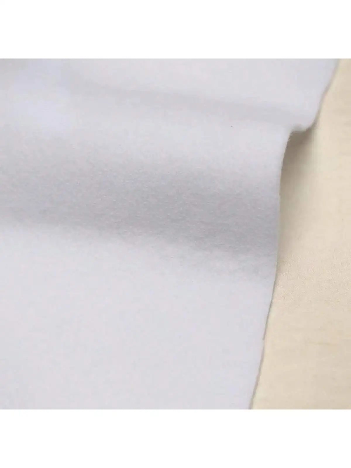 تفاعل قابل للانصهار، تفاعل غير منسوج لخياطة غطاء الخياطة على الجزء الخلفي من مشاريع الرمز البريدي المنصهرة بشكل جميل