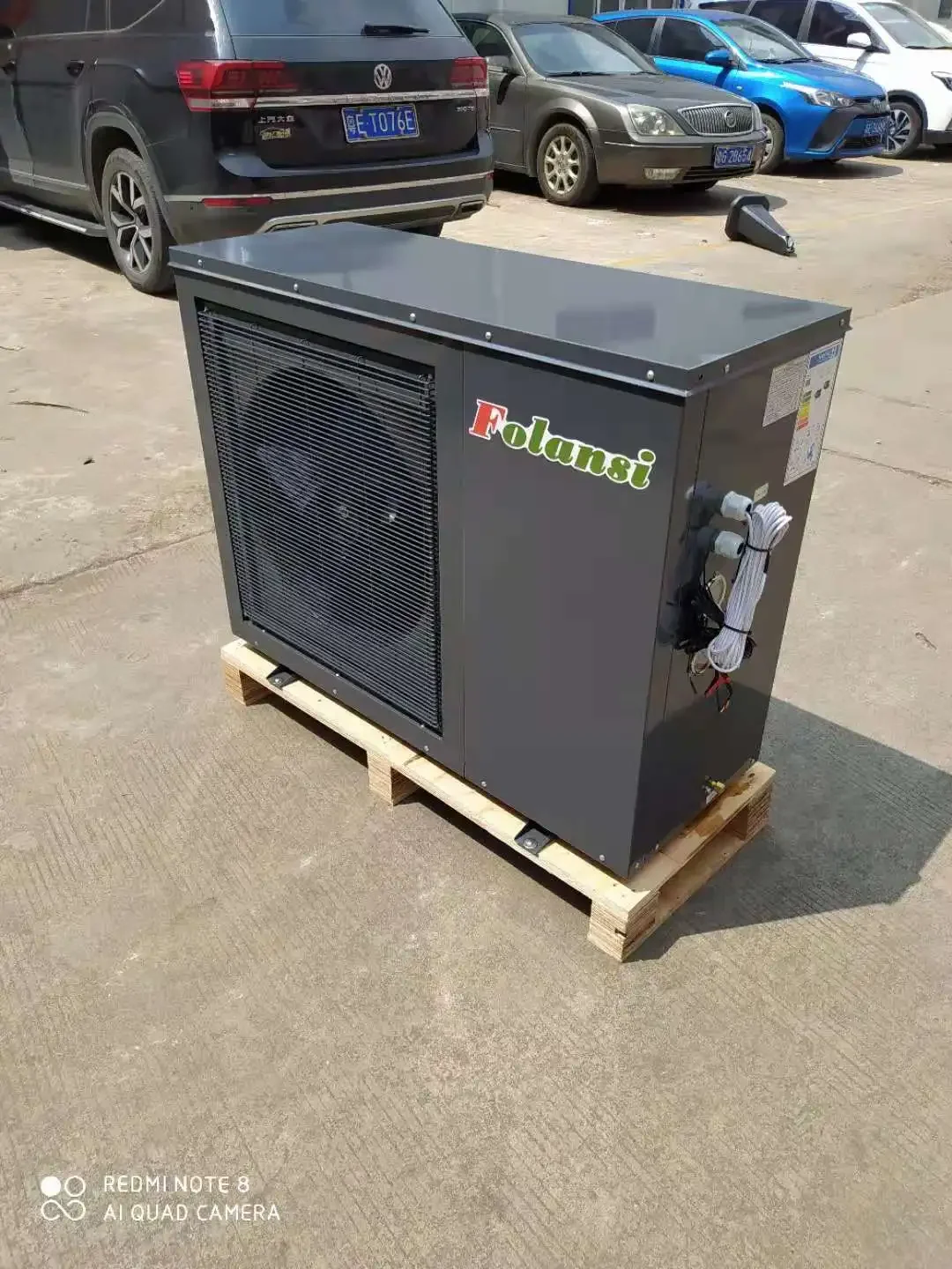 

Китайский инверторный тепловой насос воздух-вода 8.2 кВт с Wi-Fi, моноблочный тип, для нагрева воды