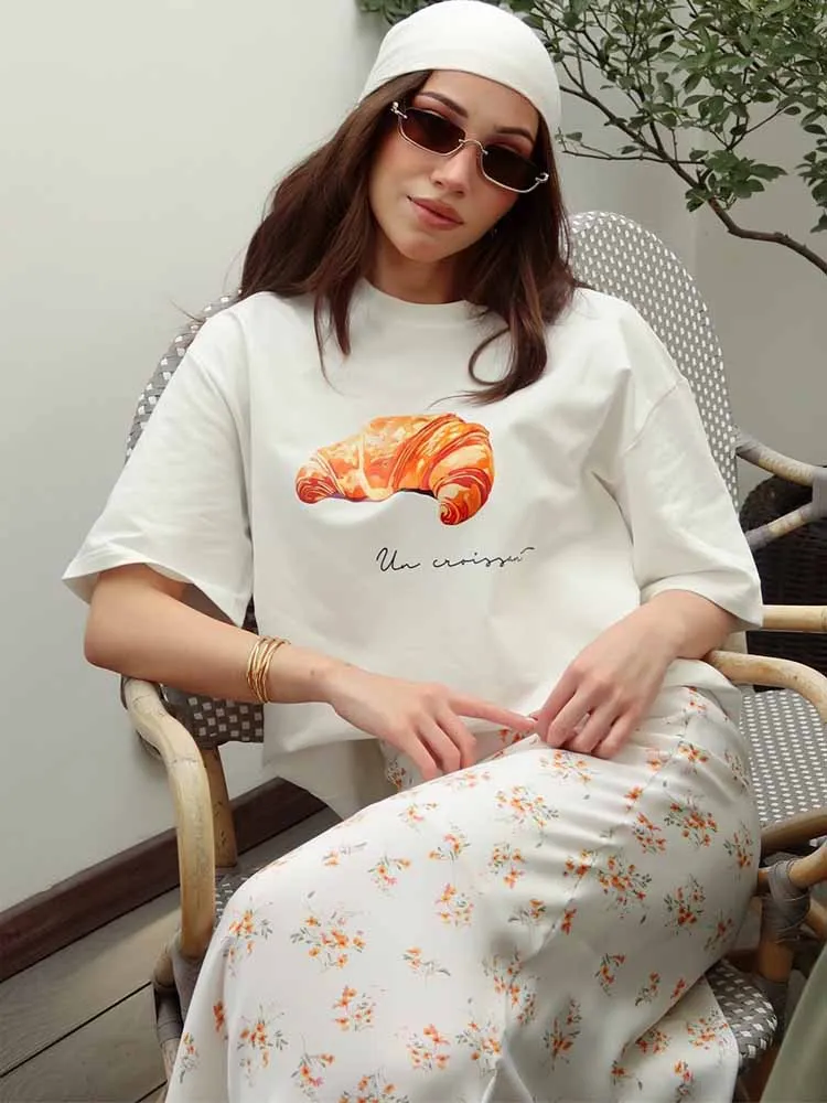 BKQU Modna Luźna Koszulka Damska z Nadrukiem 100% Bawełna Krótki Rękaw Okrągły Dekolt Letnie T-shirty Pulowery Damskie Casual Y2K Streetwear 2025