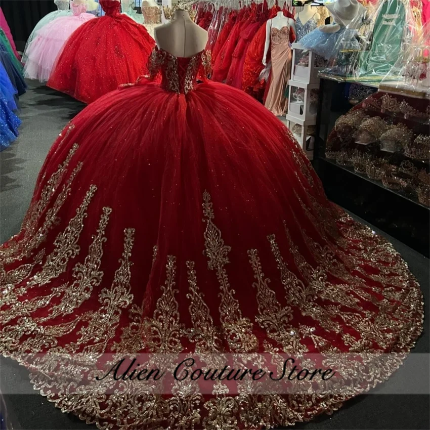 Red Long Sleeve Beading Quinceanera Dresses Ball Gown Sequins Appliques Crystals Sweet 15 Birthday Party Gown Customized