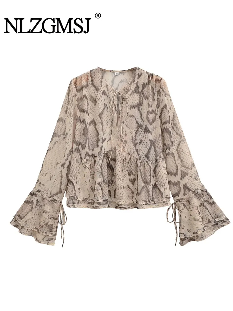 

NLZGMSJ Casual Chic Women Blouse Print V-Neck Long Butterfly Sleeve Shirts New Fashion 2025 Autumn Holiday Casual Elegant Blouse