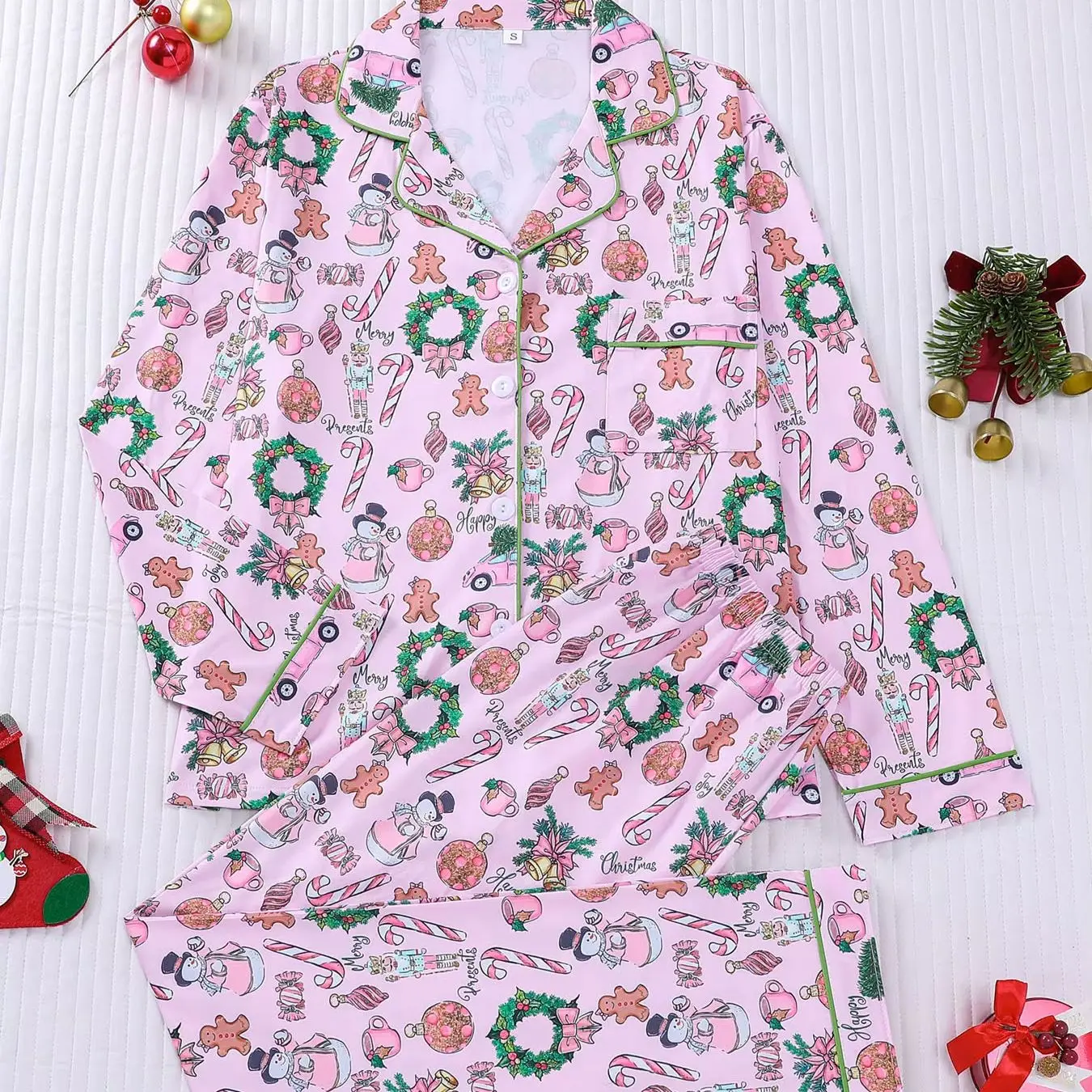Christmas Gingerbread Man Print Pajama Set for Women Pink Festive Sleepwear  Cozy Notch Collar Loungewear  Perfect Gift for Wome