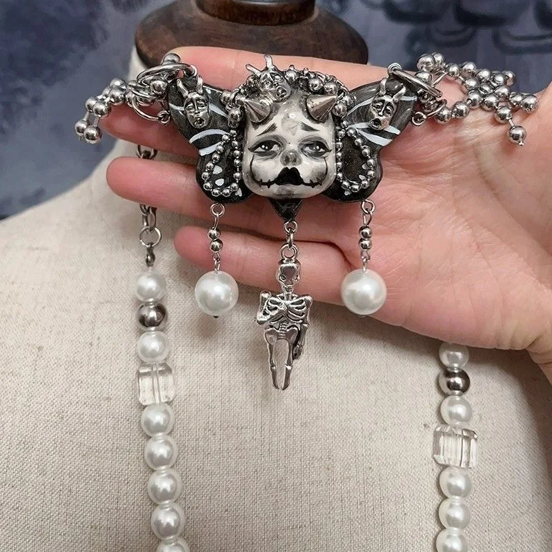 

Butterfly Baby Head Necklace Decadent Style Gothic Y2K Jewelry For Women Men's Fashion Jewelry Accessories Party Gifts