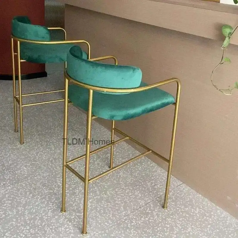 

Nordic Wrought Iron Bar Chairs Kitchen Furniture Modern Minimalist High Bar Stool Creative Designer Cafe Back Armrest Bar Chairs