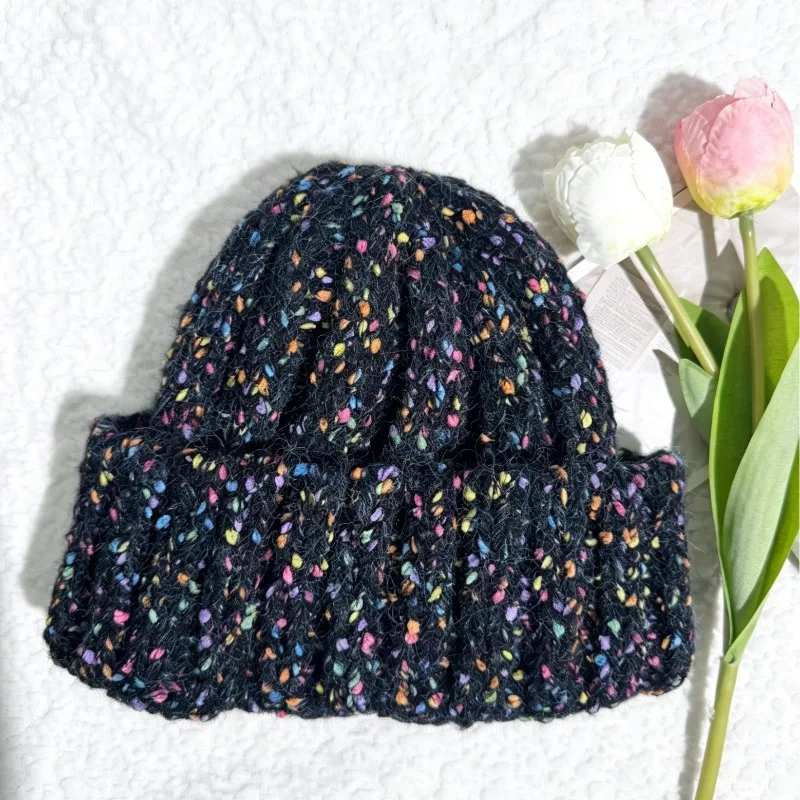 Neue Dopamine Plus Samt-Pullover-Strickmütze für Damen, Winter-Kälteschutzmütze, Verdickte Ohrenschutz-Wärmemütze – Detail 4