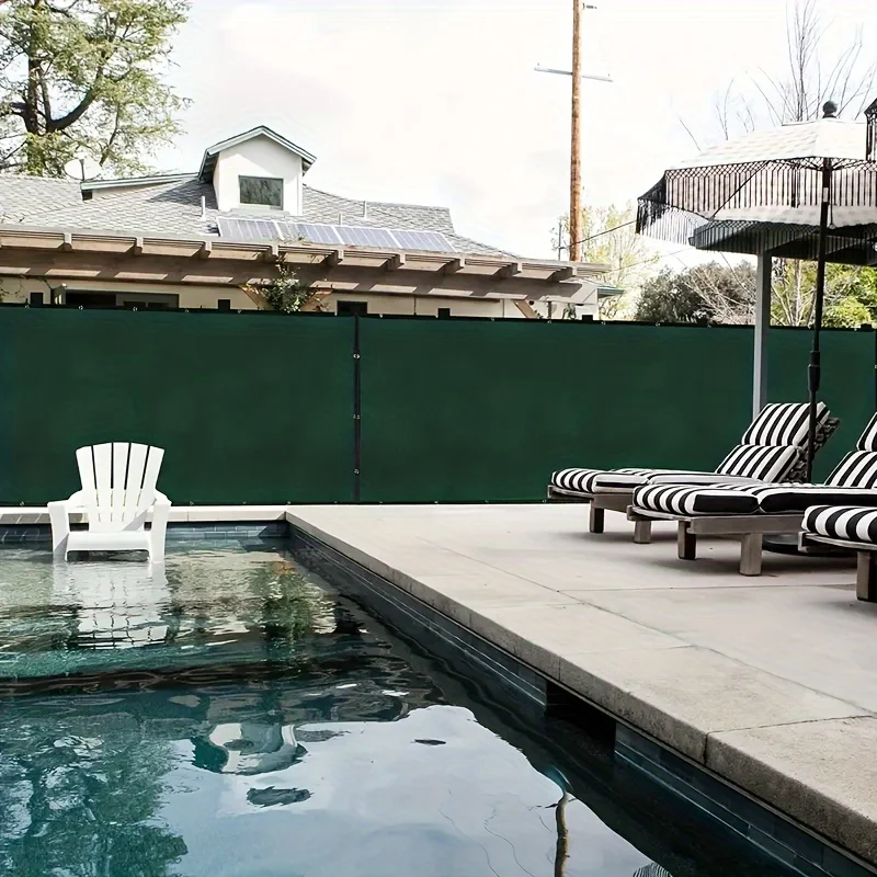 

Сетка для затенения патио и балконов с быстросъемными медными пряжками, изготовленная из полиэтилена высокой плотности, обеспечивает 90% защиту от ультрафиолета.