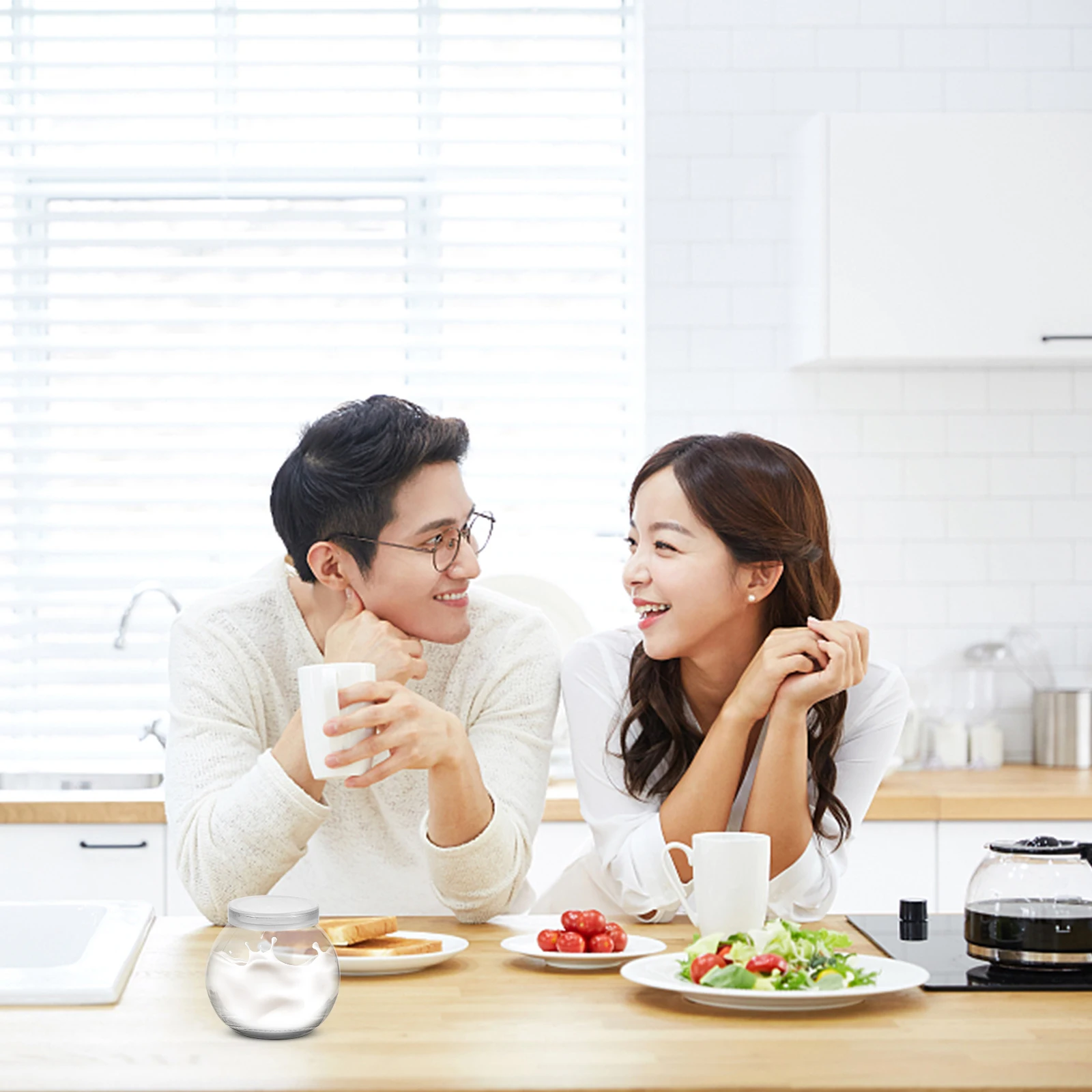 

2Pcs Glass Pudding Bottles with Lids Durable Reusable Containers for Yogurt Jelly Dessert Serving Storage Jars