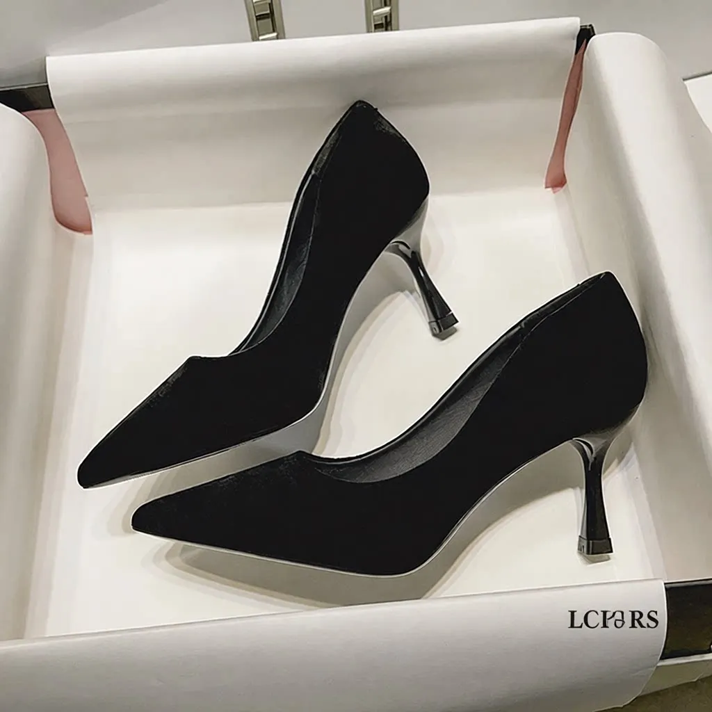 

Black Versatile High Heels Women's New Thin Heel Unique Design Comfortable Pointed Toe Professional Single Shoes Women