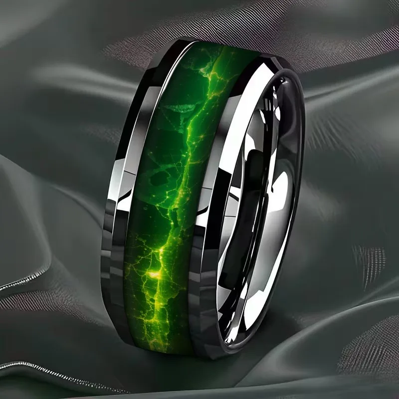 

Fashionable Men's Patterned Ring with Exquisite Metal Body and Fluorescent Green Texture Design. The Surface Is Smooth and Wear-resistant, Suitable for Daily Wear or As A Gift for Important Occasions Such As Weddings, Anniversaries, Etc.
