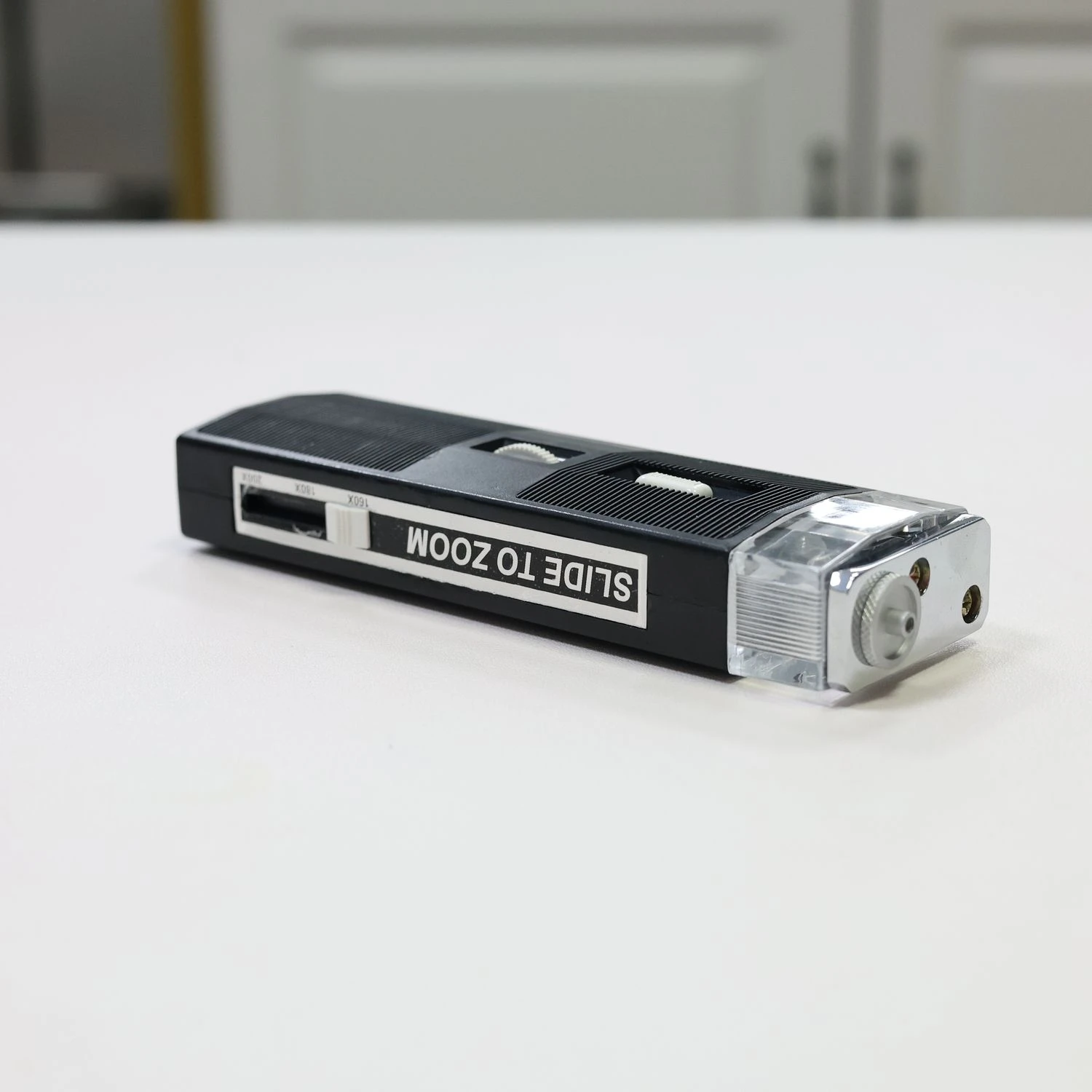 

8PK-MA009 200X Fiber Optic Microscope Handheld Visual Fault Locator for End Face Inspection