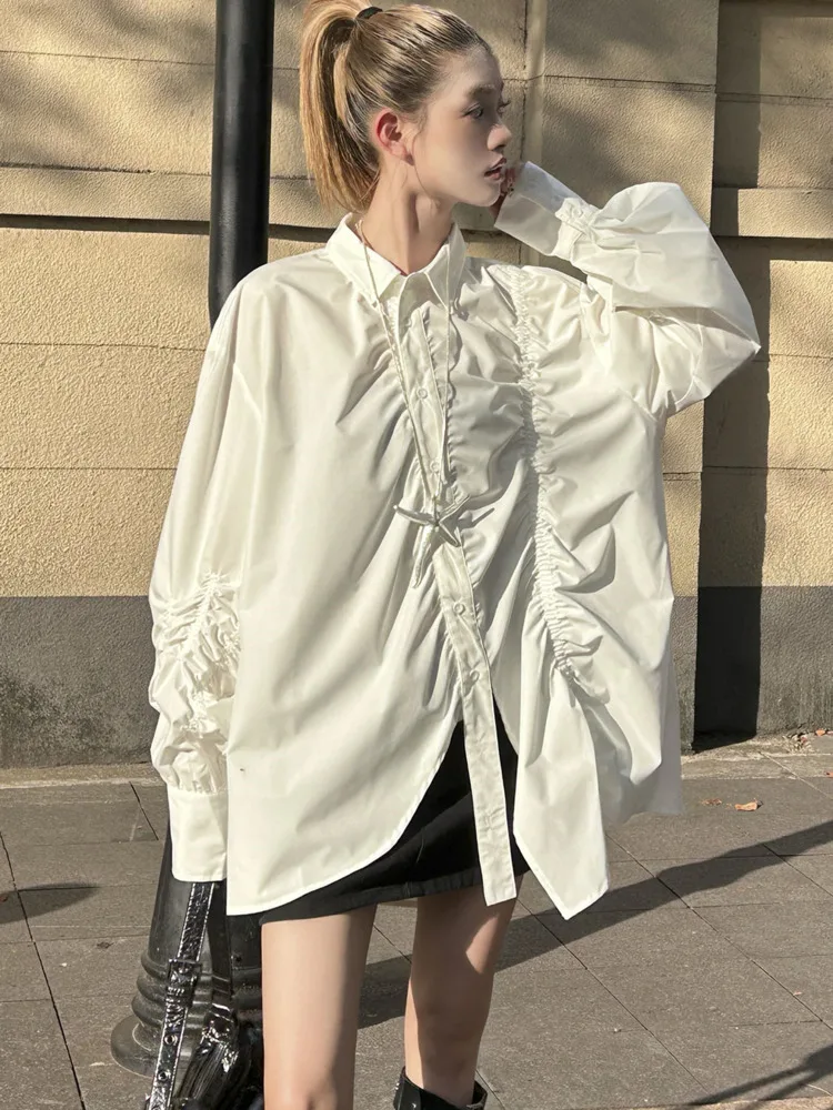 WHTREND المتخصصة تصميم شخصية مطوي المرقعة قميص أبيض مع نفخة الأكمام فضفاضة قمة الموضة 2025 الخريف WH1693 #2