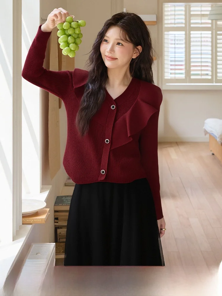 

Осень 2023, новый вязаный комплект с длинным свеком и рюшами по подолу, топ и юбка размера плюс, красивый и женский комплект Sli...