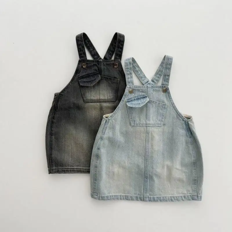 

2024 Spring New Children Sleeveless Denim Strap Dress Baby Girl Solid Vintage Dress Toddler Pocket Casual Dress Kids Clothes