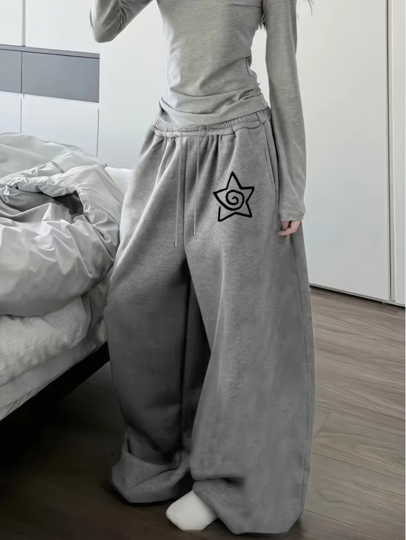 

Женские брюки с пентаграммой в спиральном стиле, более заметные, в ретро-уличном стиле, многофункциональные, спортивные брюки