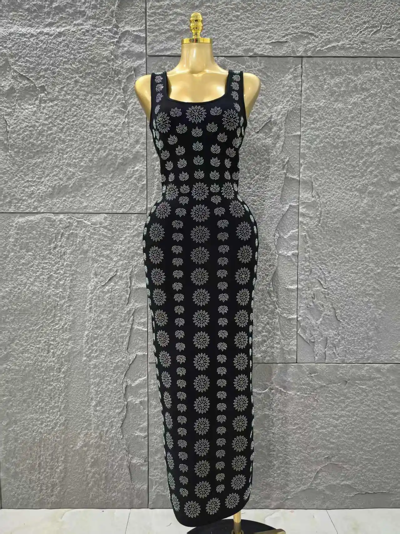 

Shining Rhinestones Women Sleeveless Sexy O-Neck Bodycon Bandage Long Dress Elegant Evening Party Celebrate Birthday Outfit