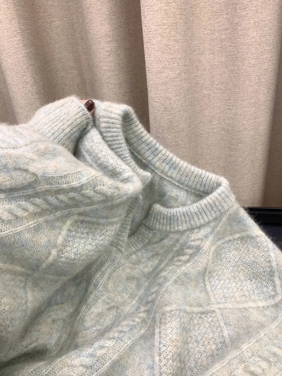 

Sweaters Jumpers Pullovers Womens Turtleneck Woman Sweater Ladies Outdoor Back Restaurant Dinner Date Night Romance Elegant Warm