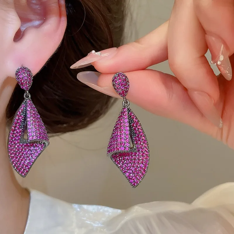 Minar Temperament Rosered CZ Cubic Zirconia Hollow Out Sector Geometrical Long Dangle Earrings for Women Party Casual Jewelry