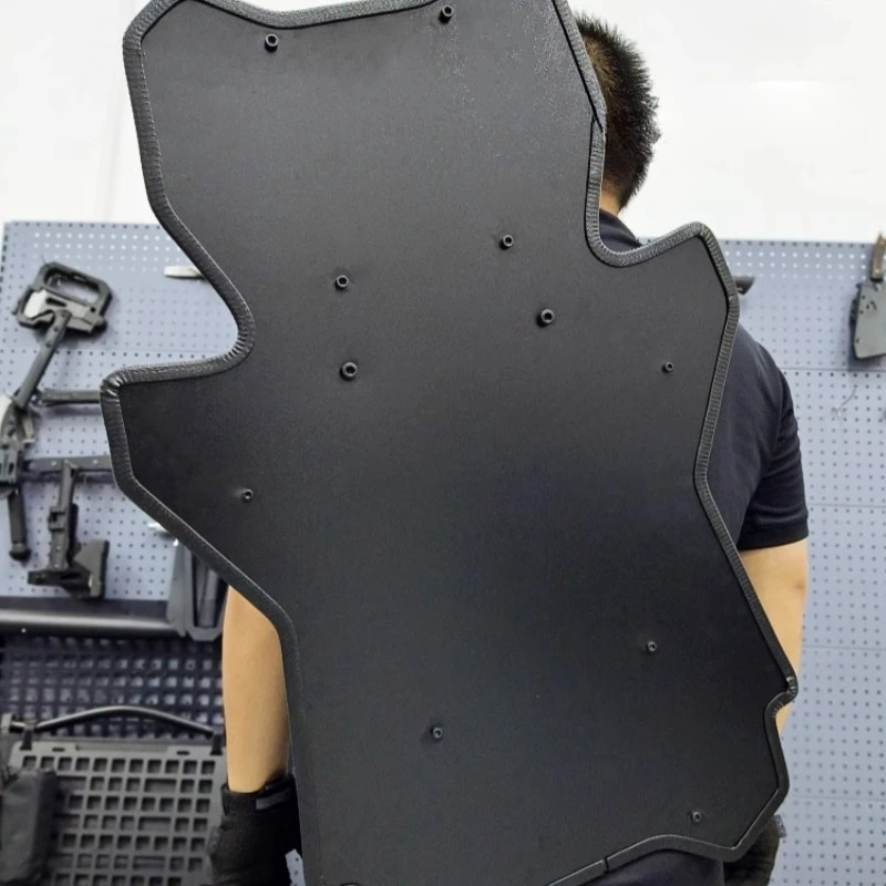 18 درع مشترك مضاد للرصاص درع القط لعبة المناورات مكافحة الشغب U-درع دخول العنصر كوس نموذج مكافحة الشغب U درع الدعائم التالية كوس نموذج