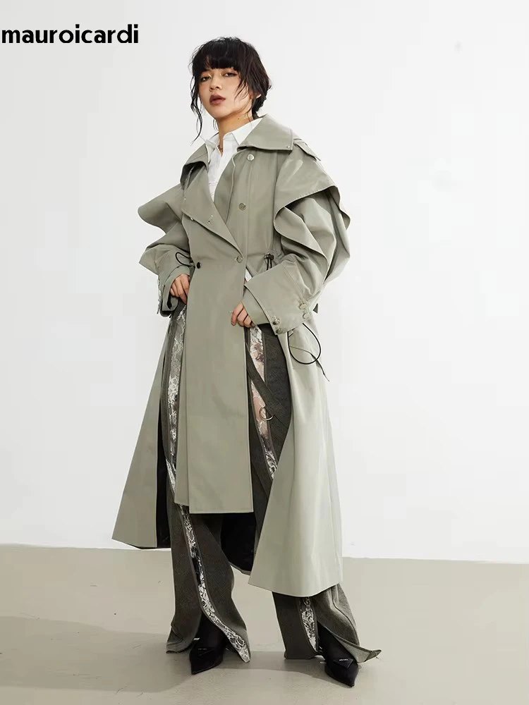 Mauroicardi Spring Long Oversized Elegant Ruffled Trench Coat for Women Double Breasted Luxury Designer Overcoat Runway Fashion