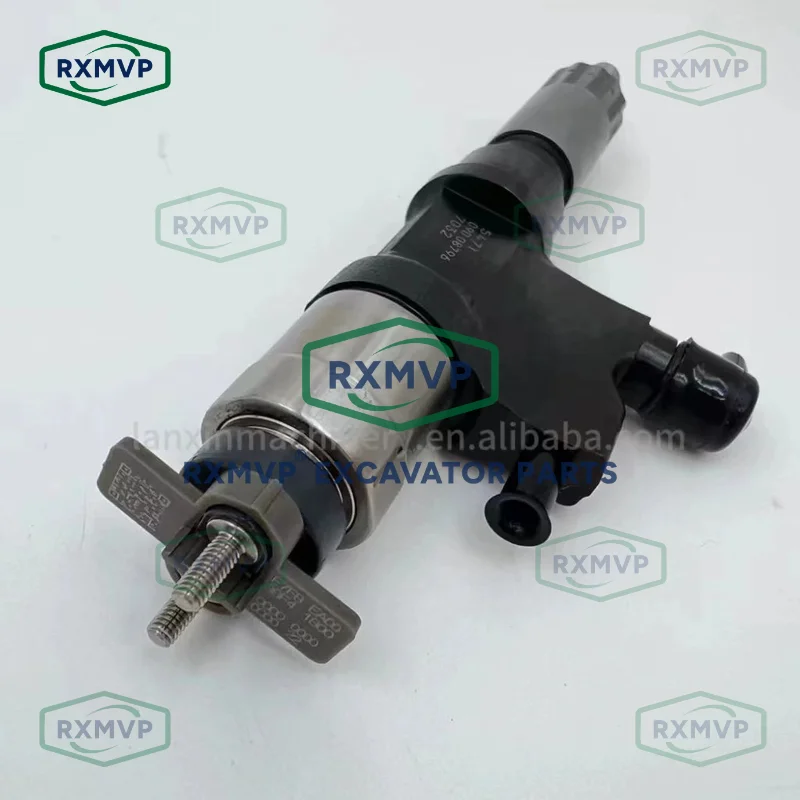 4HK1 6HK1 High quality new diesel common rail injector 5471-09D08796 7032