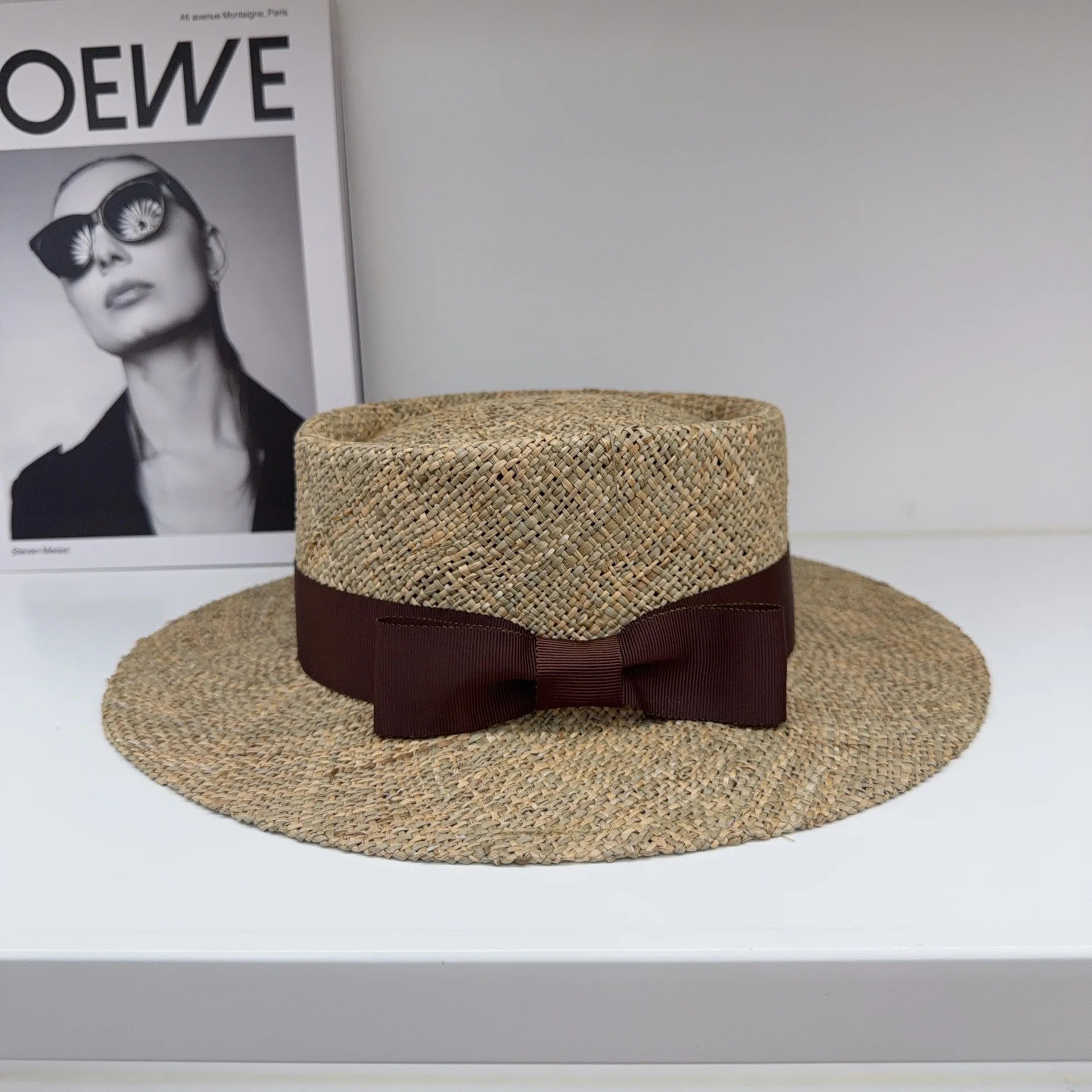 

French Vintage Women's Boater Straw Hat Flat Top Sun Hat with Brown Bowknot Ribbon Elegant Lady Beach Cap Summer Holiday Chapeau
