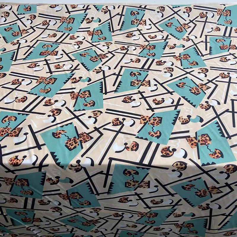 16mm Blue and Beige Geometry Printed Silk Crepe de Chine Fabric for Summer Soft Dress Pants Silk Tissue for DIY Sewing C001-30