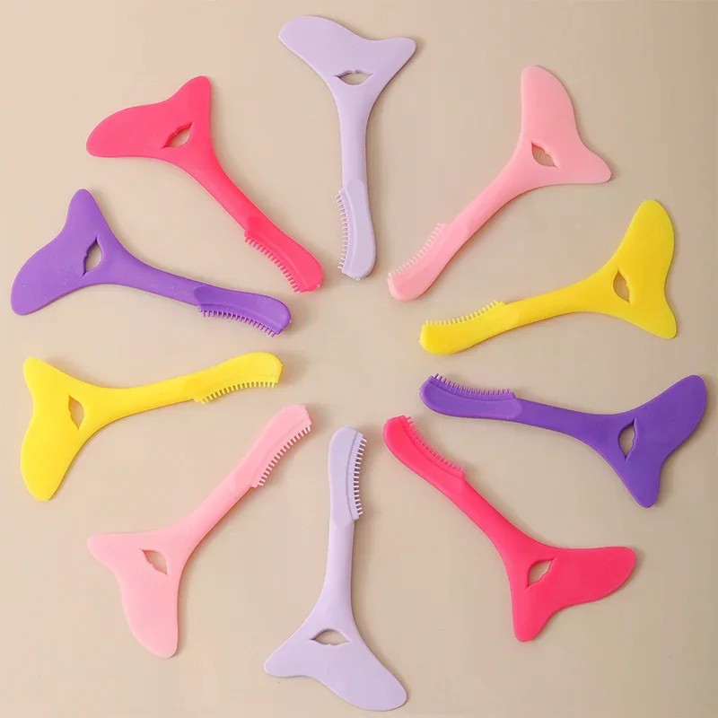 Multi-Functional Eyeliner Stencil Wing Tips Eyeliner Aid Drawing Lipstick Wearing Aid Reusable Makeup Tools Auxiliary Artifact