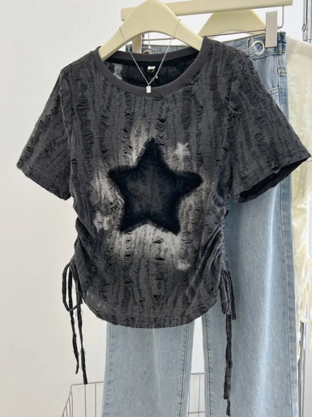 

Unique Star Hole Shoulder T-Shirt Women's Summer plus Size Loose Fit round Neck Short Sleeve Irregular Top Korean Style