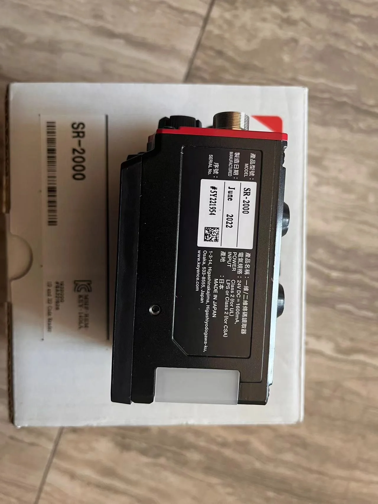 Keyence capteur de code-barres SR-2000 tout neuf expédition d'origine en même jour