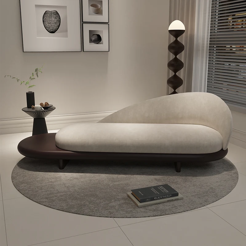 

Nordic Luxury Gaming Designer Royal Chair Unique Reception Modern Wood Sillas Home Furniture Entryway Minimalist Royal Chair