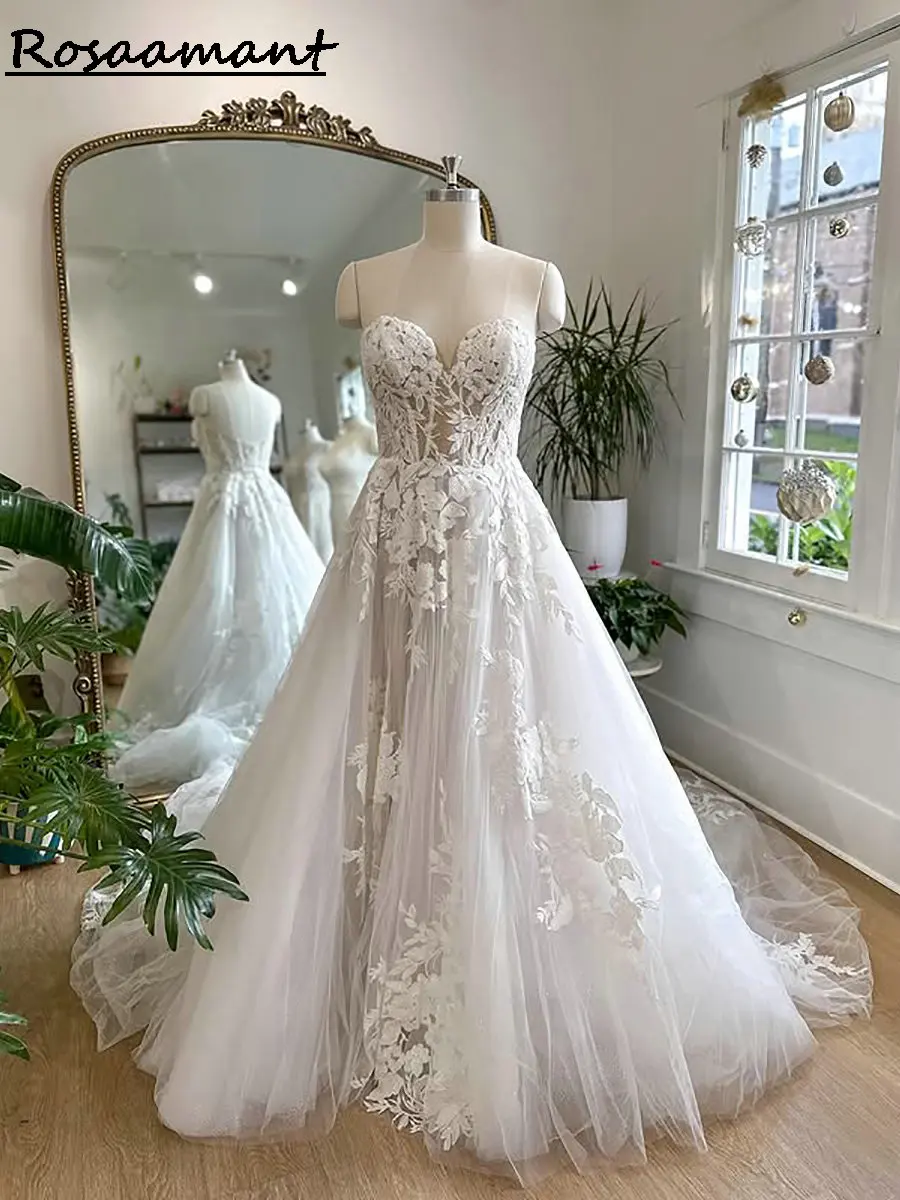 

Gorgeous Illusion Sleeveless A-Line Wedding Dresses Sweetheart Appliques Lace Country Bridal Gowns